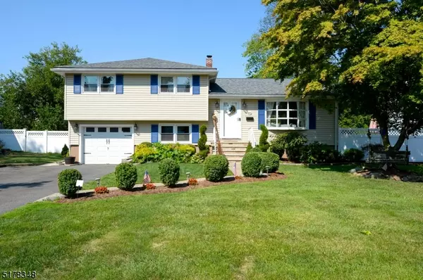 495 Marion Ln, Paramus Boro, NJ 07652