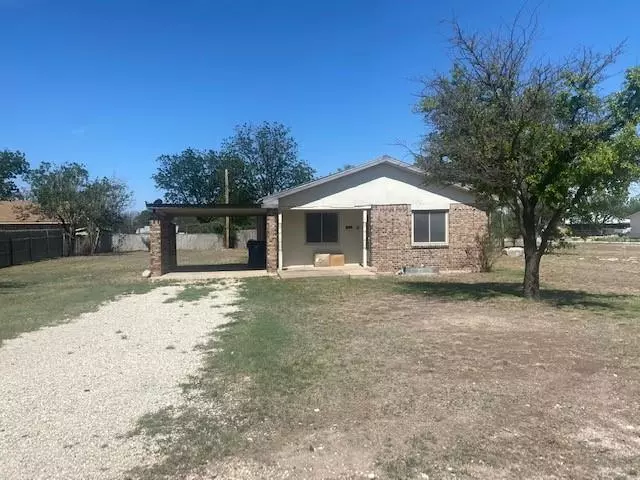 205 Burleson, Eden, TX 76837