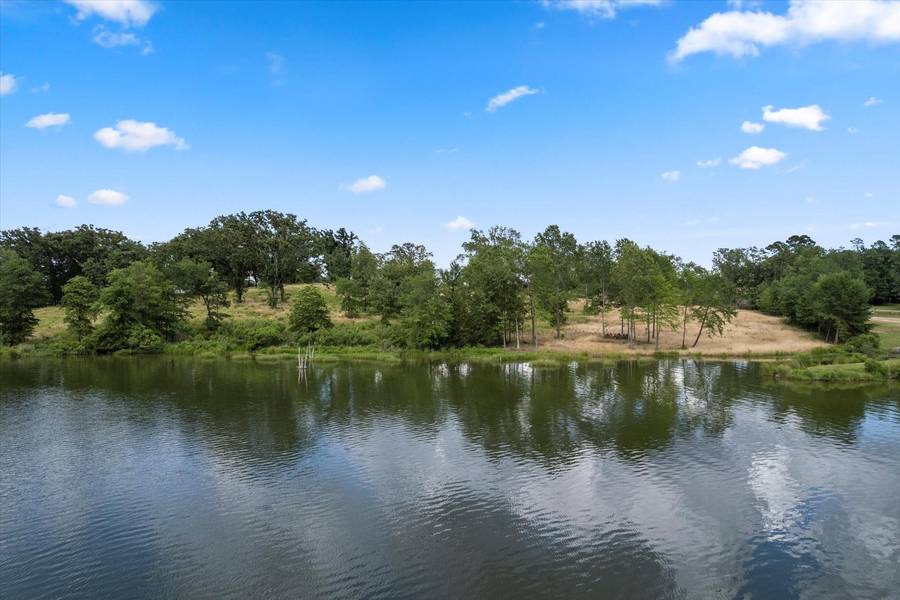 0000 Waterside Lane Lane, Pittsburg, TX 75686