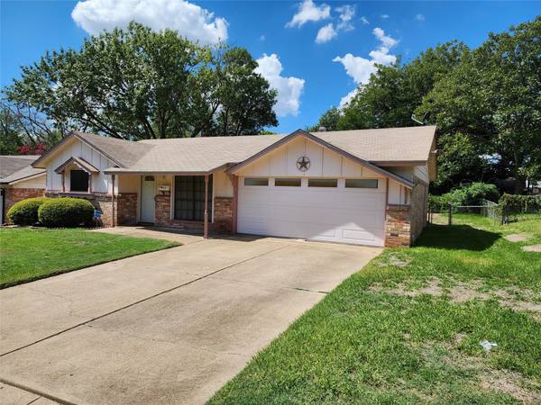 3241 Gene Lane, Haltom City, TX 76117