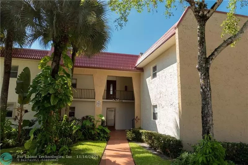 154 Lake Evelyn Drive  #154, West Palm Beach, FL 33411