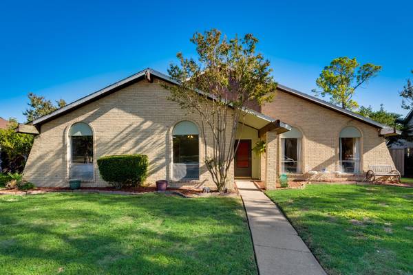 629 Granada Drive, Garland, TX 75043