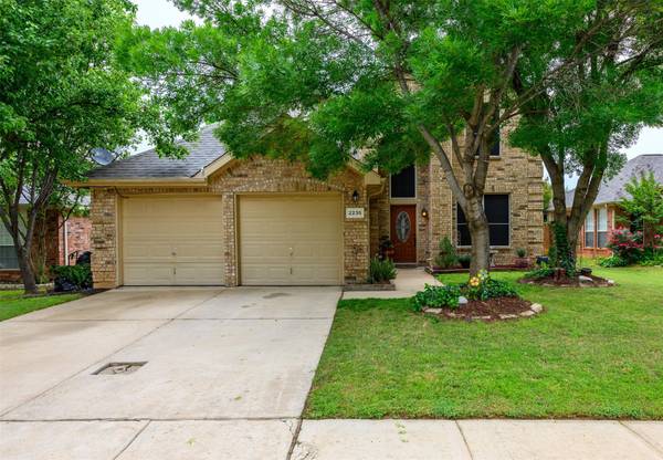 2235 Knob Hill Drive, Corinth, TX 76210