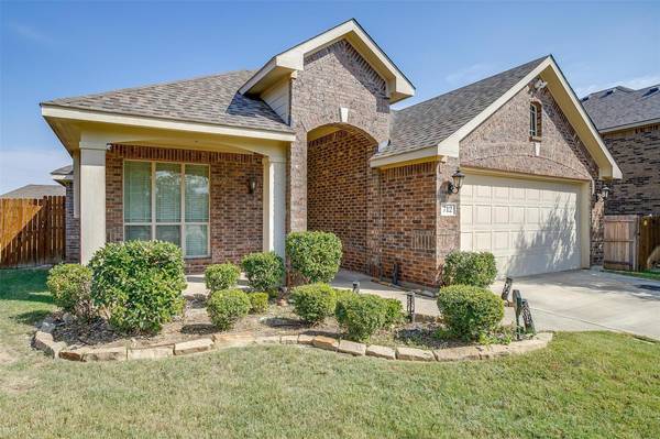 712 Graham Court, Crowley, TX 76036