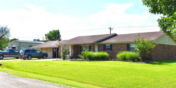 434 County Road 173, Gainesville, TX 76240