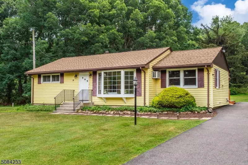 65 Bunnvale Rd, Lebanon Twp., NJ 07830