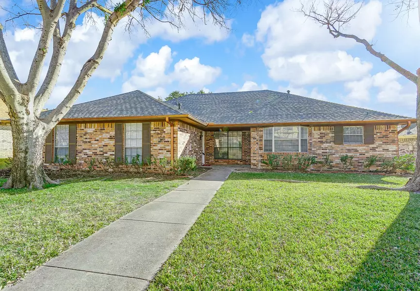 3828 Westminster Drive, Carrollton, TX 75007