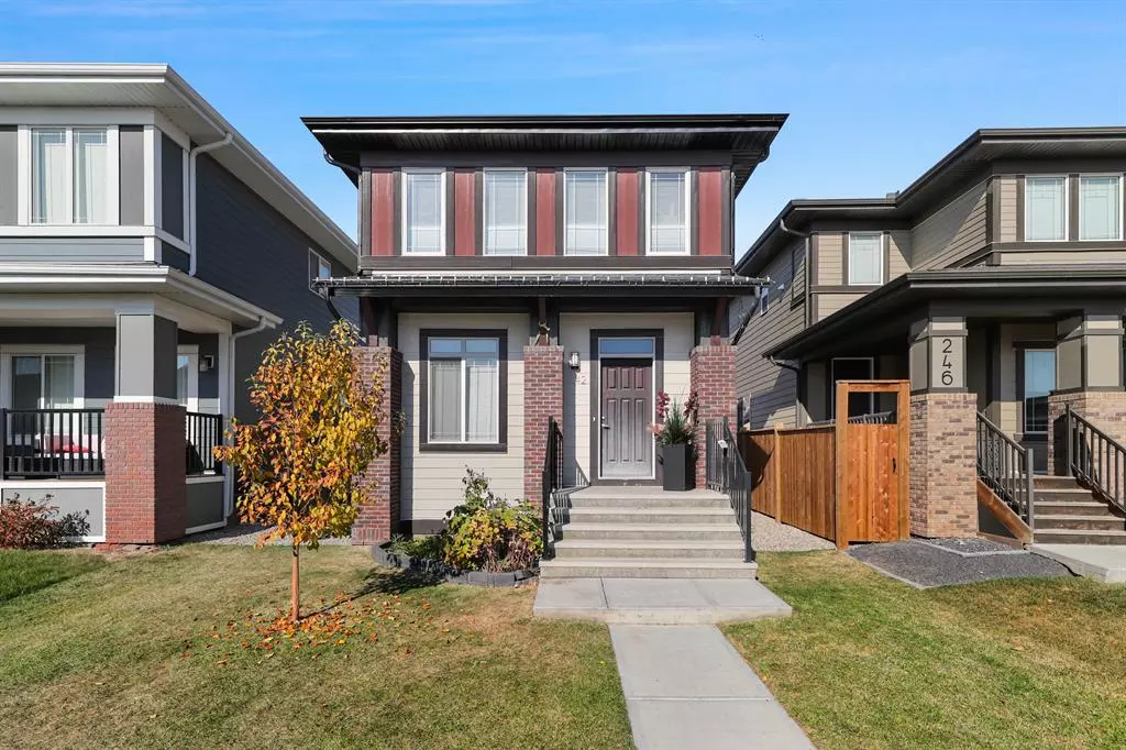 Calgary, AB T3M 1Y1,242 Marquis CT SE