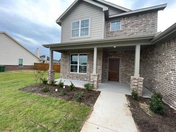 840 Porcupine Drive, Springtown, TX 76082