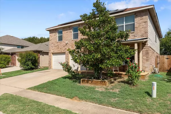 Fort Worth, TX 76112,1833 Sheffield Place