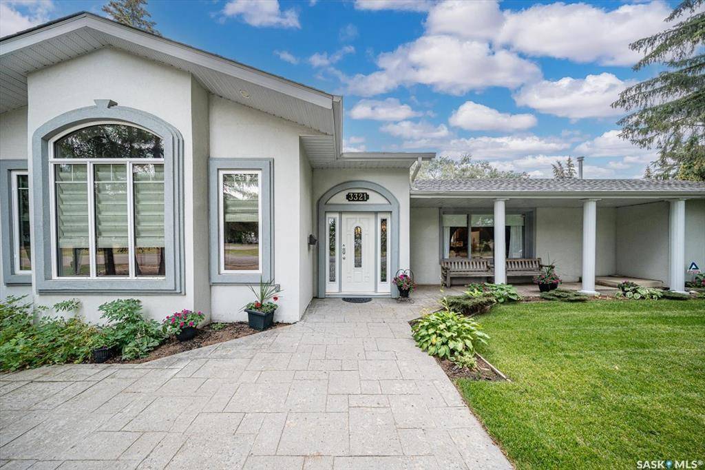 3321 Ortona STREET, Saskatoon, SK S7M 3R7