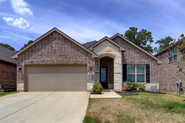 7409 Bishop Pine Road, Denton, TX 76208