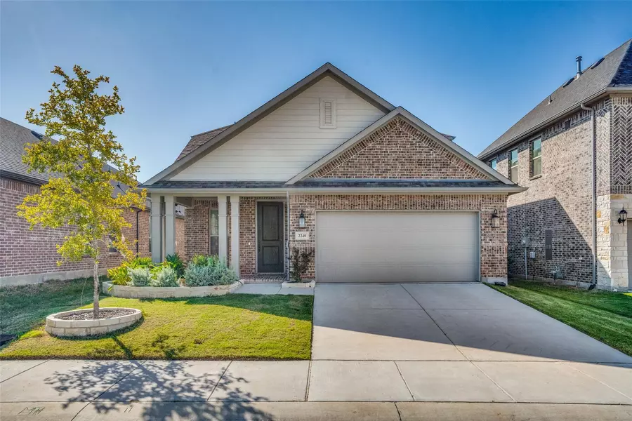 2240 Briar Ridge Trail, Carrollton, TX 75010