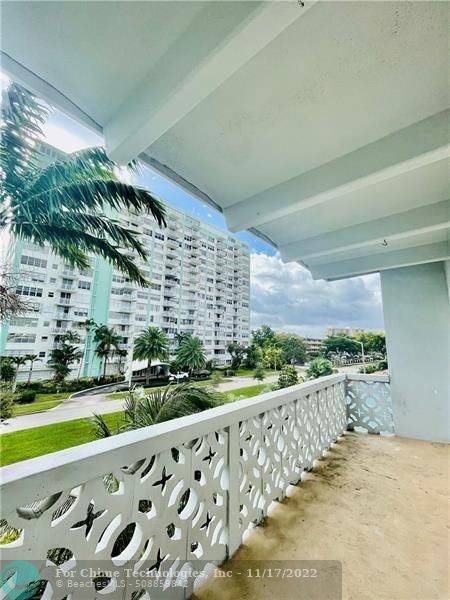 2005 Sans Souci Blvd  #301, North Miami, FL 33181