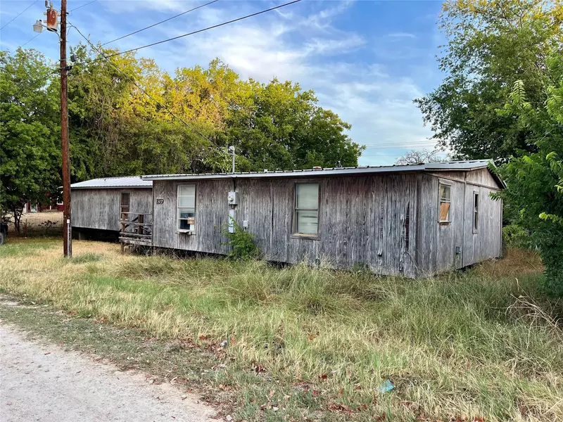 139 1st Street, Whitney, TX 76692