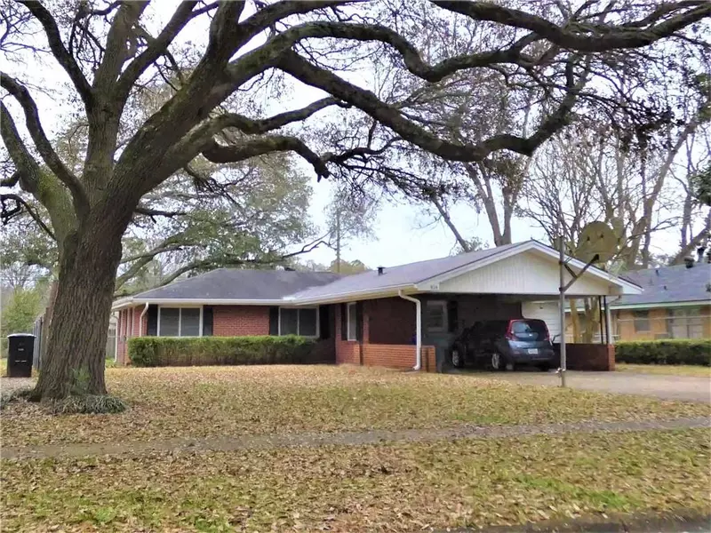 829 Cardinal Street, Shreveport, LA 71105