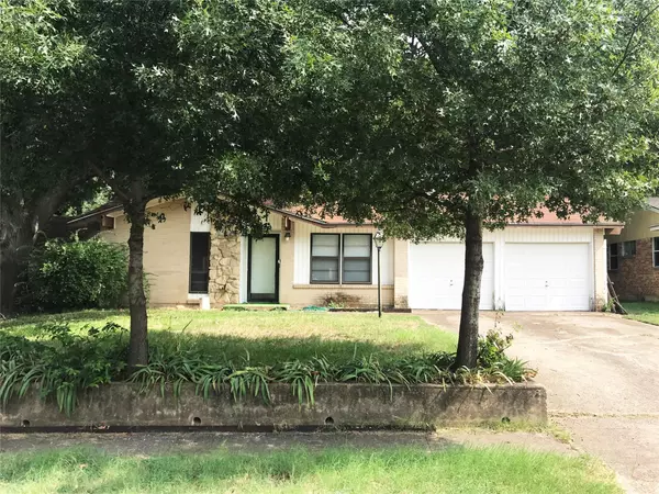 4566 Bonanza Lane, Dallas, TX 75211