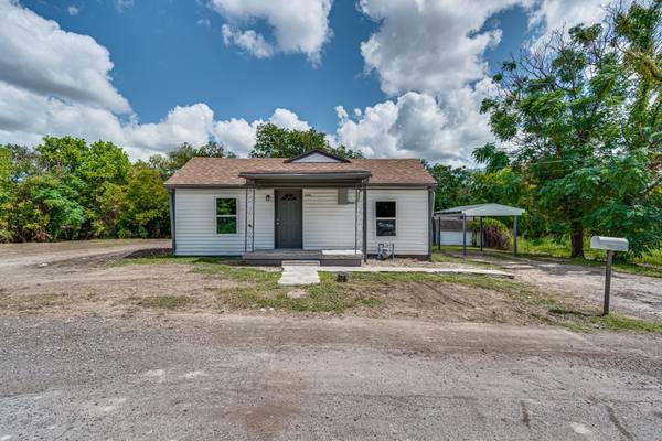 208 Gardner Street, Waxahachie, TX 75165