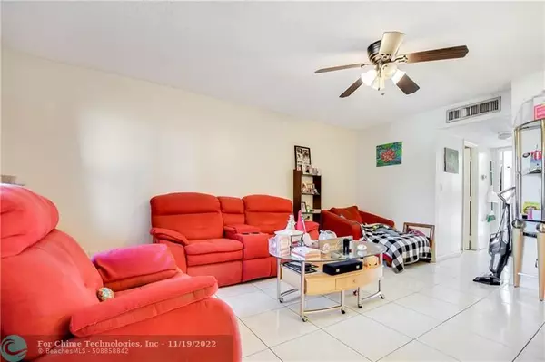 Pompano Beach, FL 33062,2840 NE 14th Street Cswy  #106A