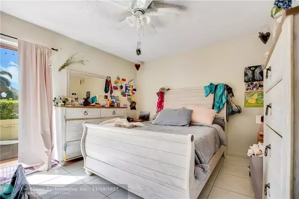 Pompano Beach, FL 33062,2840 NE 14th Street Cswy  #106A