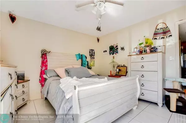 Pompano Beach, FL 33062,2840 NE 14th Street Cswy  #106A