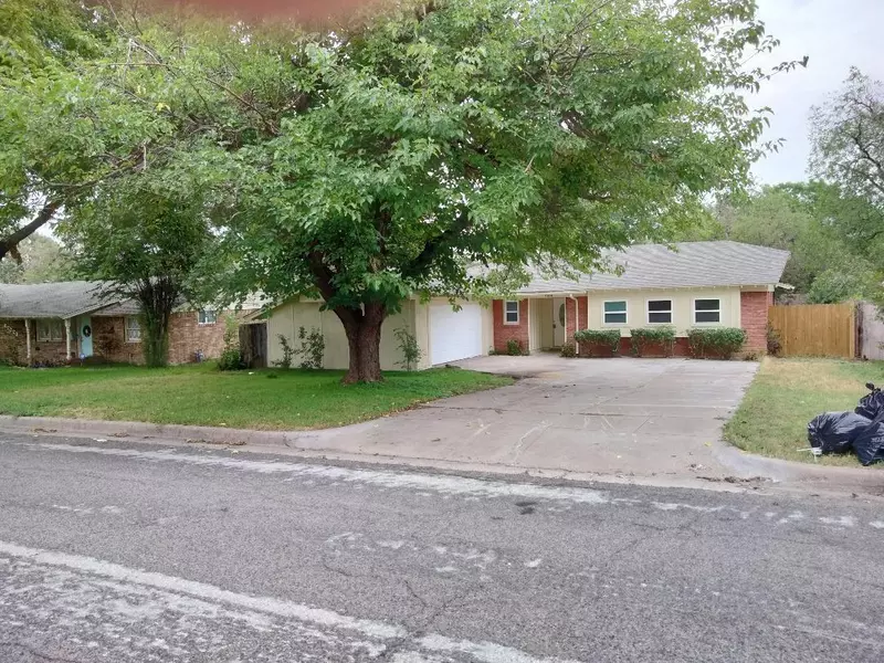 3509 Guadalupe Road, Fort Worth, TX 76116