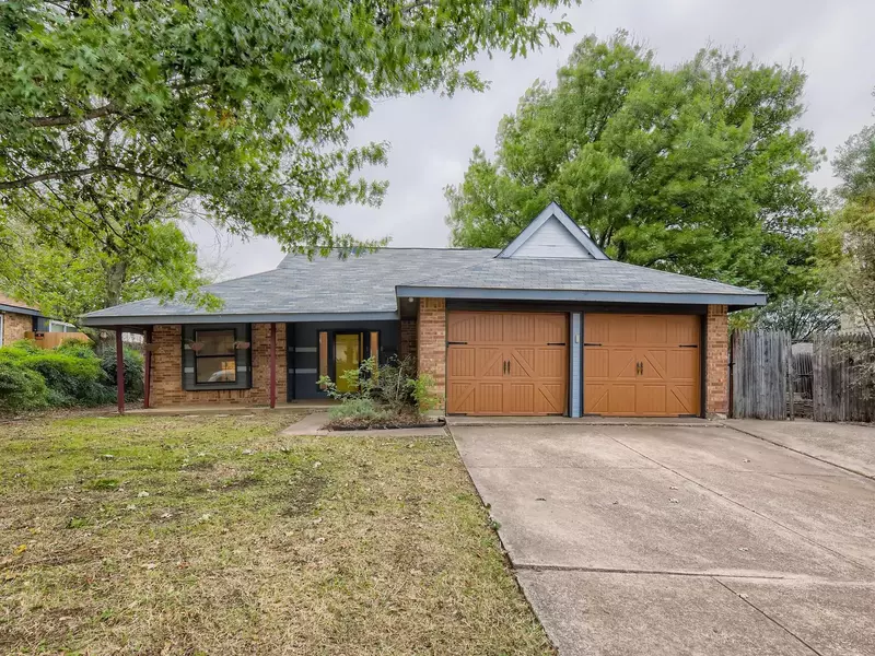 6320 Brookhaven Trail, Fort Worth, TX 76133