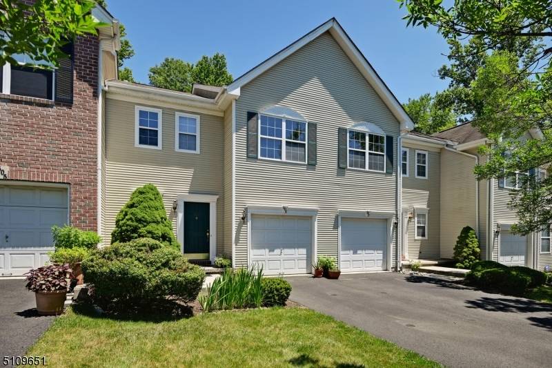 504 Canterbury Way, South Brunswick Twp., NJ 08540