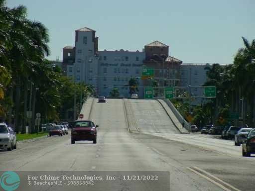 Hollywood, FL 33019,101 N Ocean Dr #569