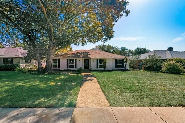 2806 Forest Grove Drive, Richardson, TX 75080