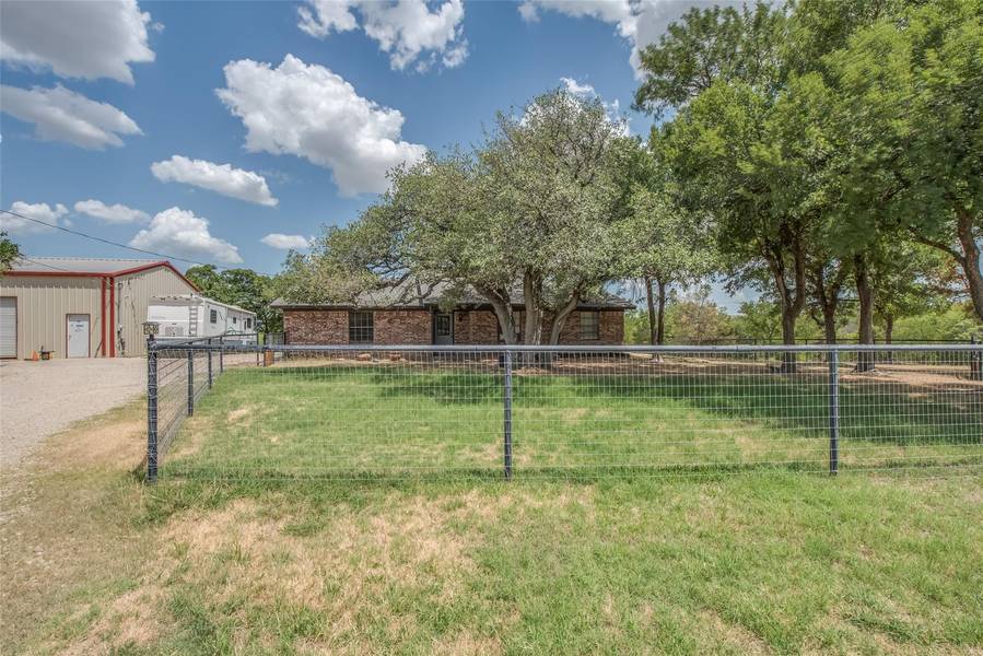 337 Brown Creek Road, Weatherford, TX 76085