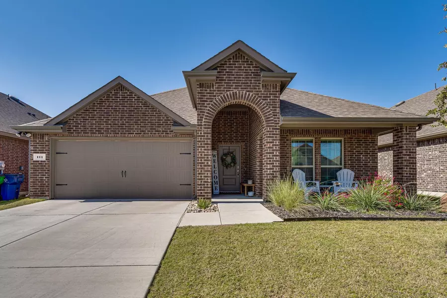 111 Garden Grove Drive, Waxahachie, TX 75165