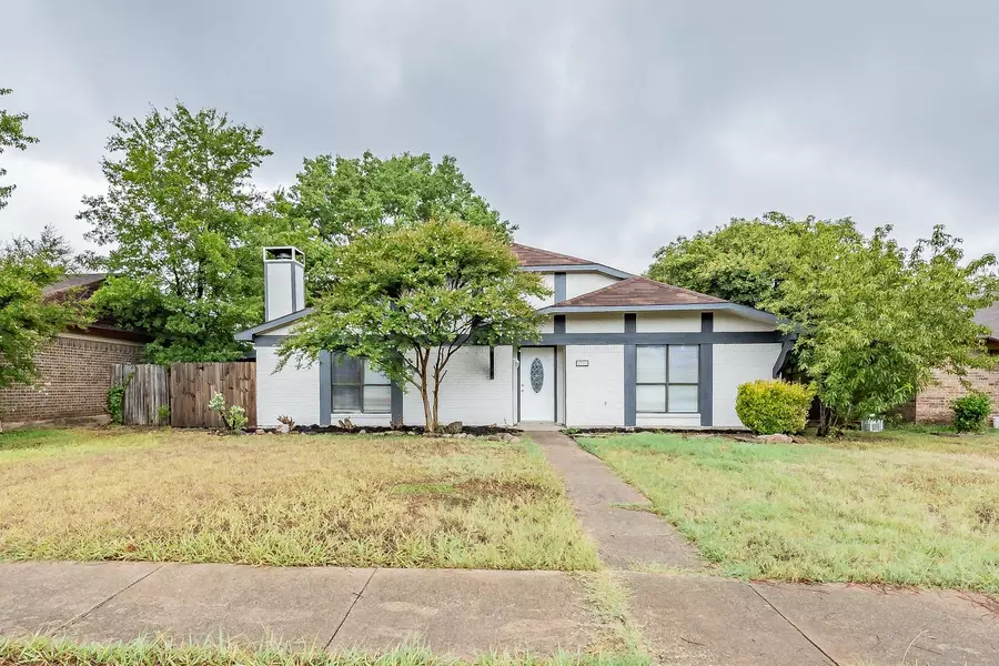 2709 Ivanridge Lane, Garland, TX 75044