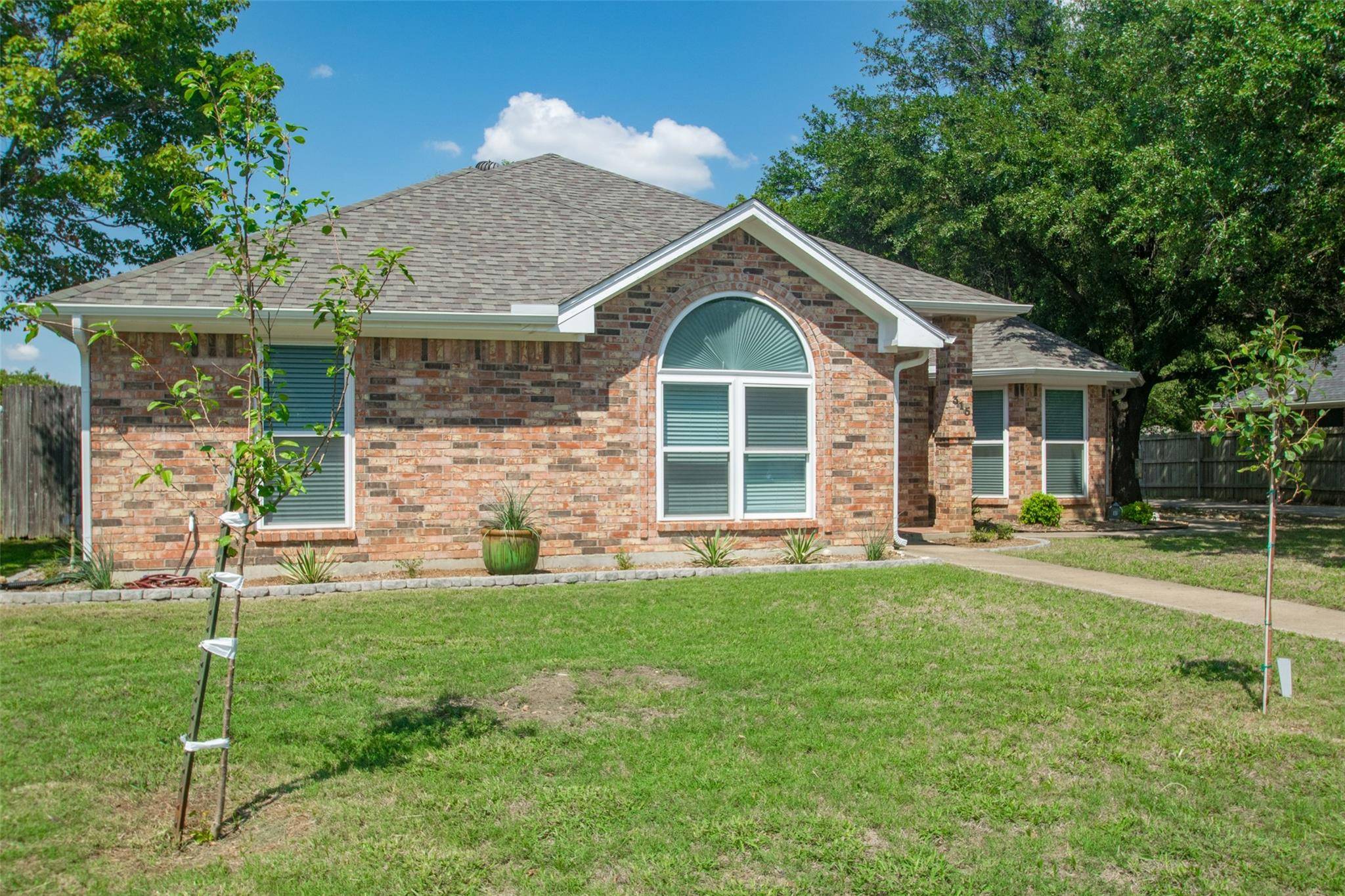 Krum, TX 76249,315 Woodlawn Street