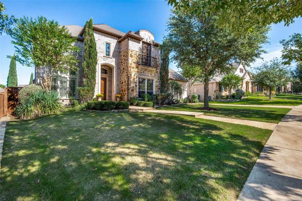 1209 Seige Court, Lewisville, TX 75056