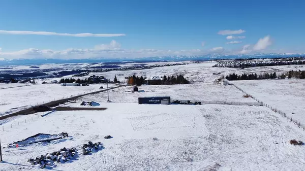 Rural Rocky View County, AB T4C 2Y1,260193 Mountain Ridge PL