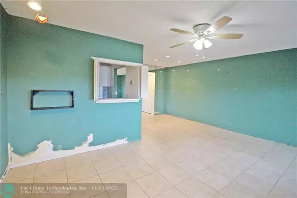 Deerfield Beach, FL 33442,254 Oakridge O  #254