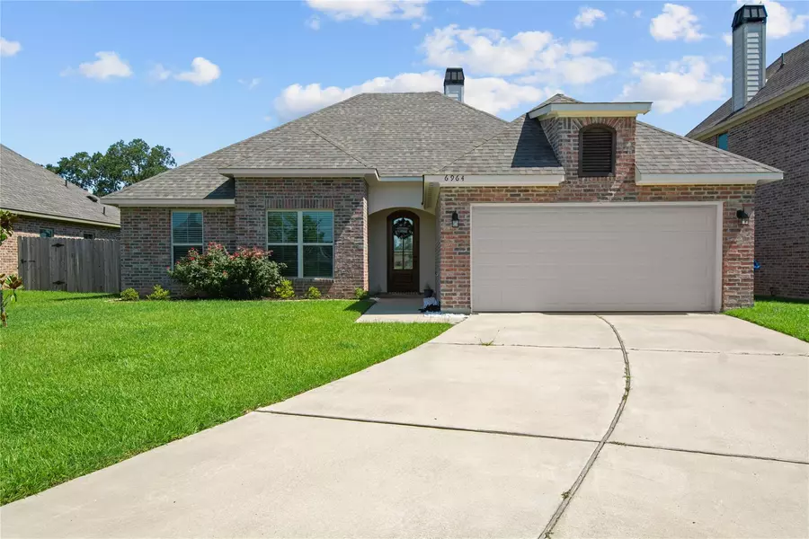 6964 Ash Street, Shreveport, LA 71129