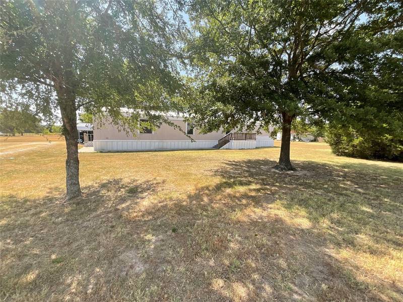 7074 S Farm Road 275 S, Cumby, TX 75433