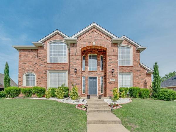 1116 Wishing Well Court, Cedar Hill, TX 75104