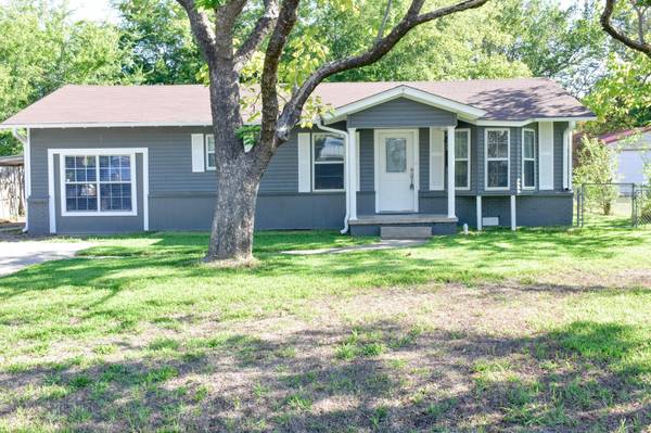 403 Crooked Creek Road, Edgewood, TX 75117