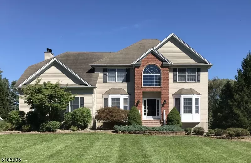 5 Prall Ct, East Amwell Twp., NJ 08551