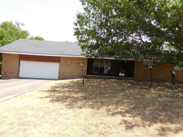 Hubbard, TX 76648,114 Circle Drive