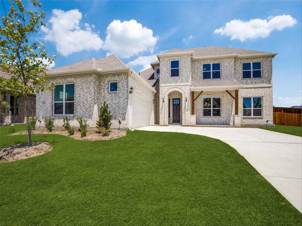 745 Lemmon Lane, Forney, TX 75126