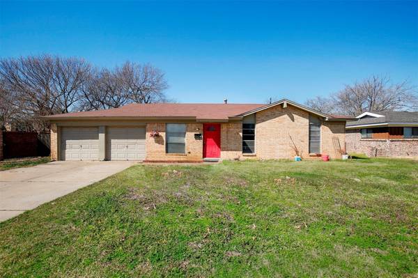 4805 Wyoming Trail, North Richland Hills, TX 76180