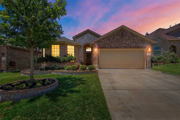 1249 Glen Court, Weatherford, TX 76087