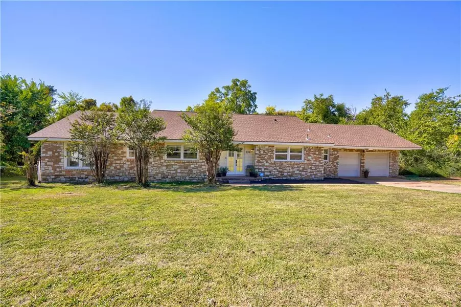 3207 N Cardinal Drive, Forest Park, OK 73121