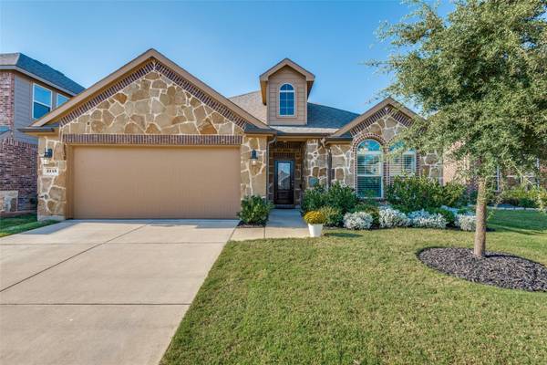 1113 Lake Cypress Lane, Little Elm, TX 75068