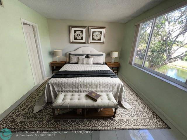Sunrise, FL 33313,5950 Del Lago Cir  #203