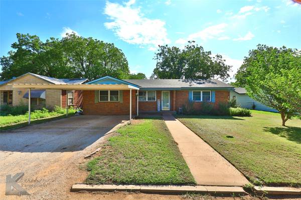 1102 N Avenue K, Haskell, TX 79521